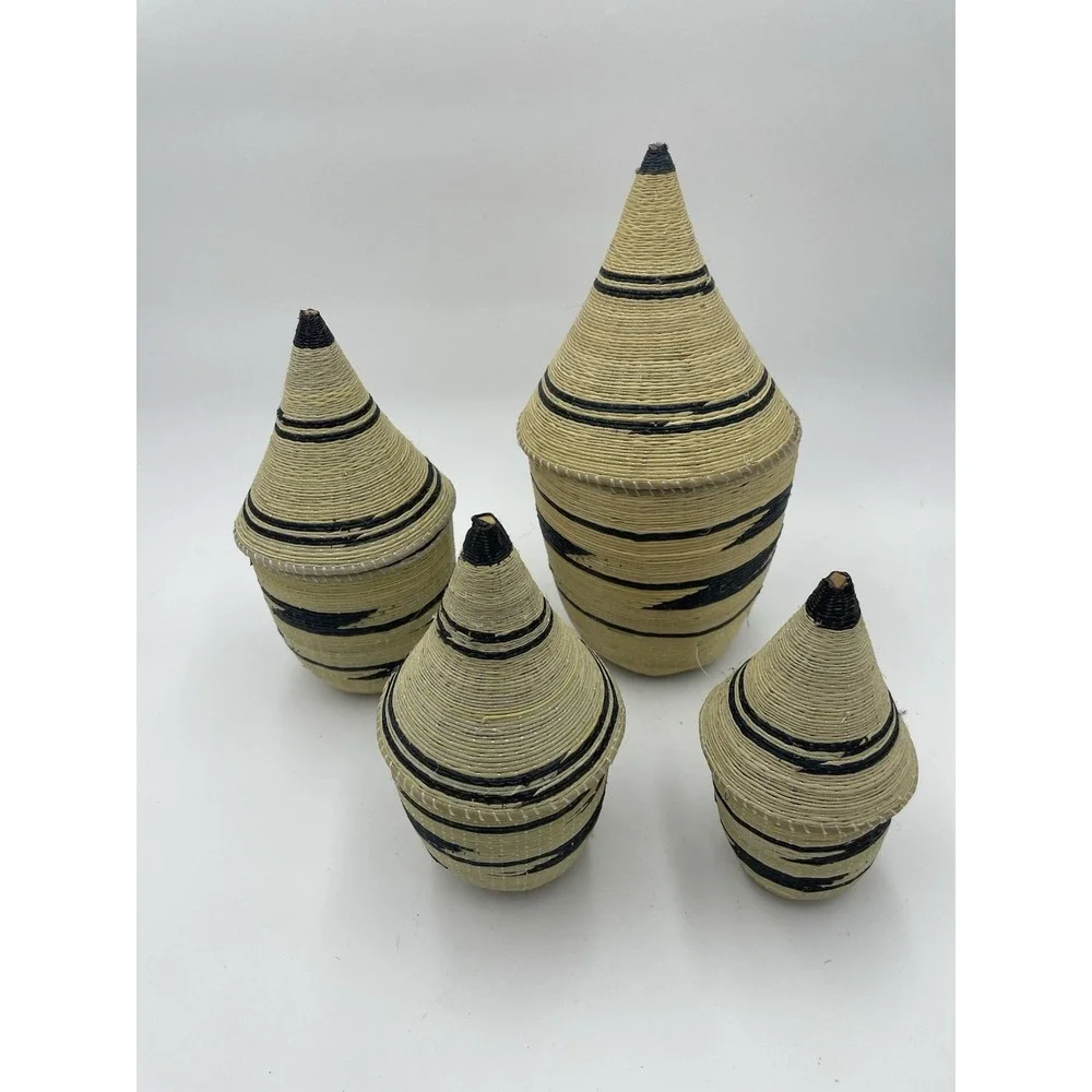 Set of 4 Tutsi Rwanda African Art Nesting Baskets Beige and‎ Black  6